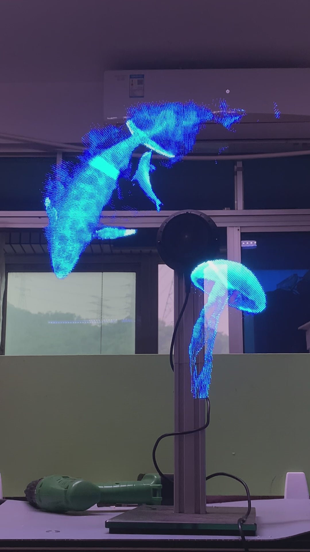 MissYou48cm 3d hologram Fan: Blows Cool Air, Blows Minds 💨🤯