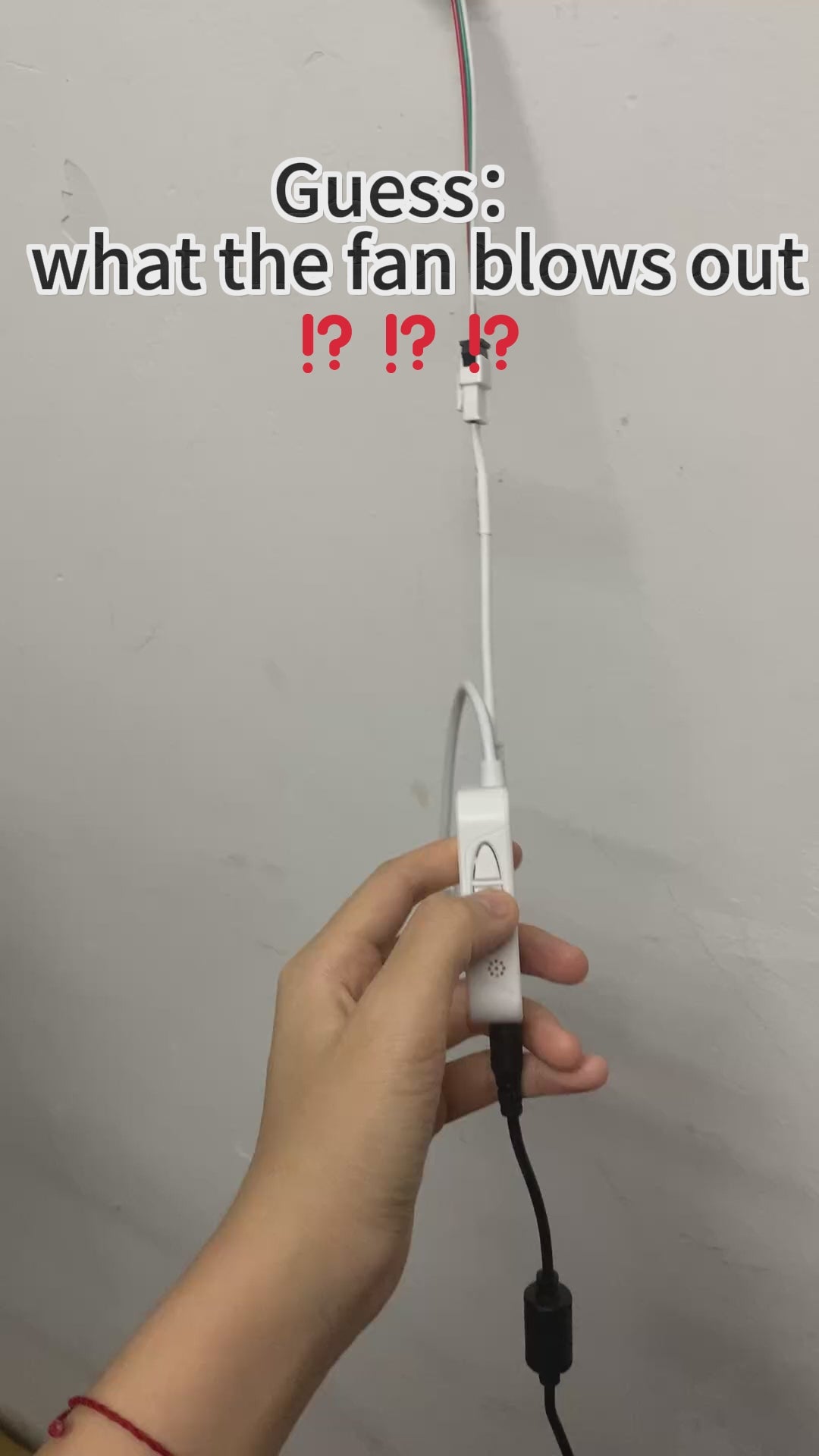 Missyou 18.1" 3D Hologram Fan WiFi Projector, 700 Video Library, Tabletop Holographic LED Night Light for Halloween, Shop, Bar, Casino, Party Ads